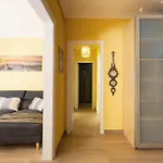 Vincent\'S House