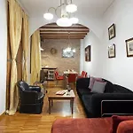 Canela Homes Barcelona Jovellanos