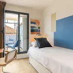 Sagrada Familia Apartment By Olala Homes