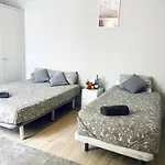 Barcelona Rooms Triple With Private Bathroom In Gothic