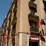Be Ramblas Guest House