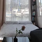 Floating Home White House
