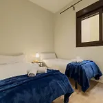 Palau De La Musica Apartments