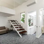 Fewdays Barcelona Apartments