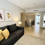 Feelathome Plaza Apartments