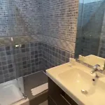 Central Apartment For 5 People