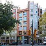 Cosy Apartment Next To Sagrada Familia I