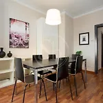 Cosy Apartment Nearly Sagrada Familia VI