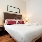 Cosy Apartment Nearly Sagrada Familia VI