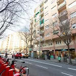 Apartamento Familiar Junto A Hospital Clinic