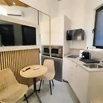 Moderno Estudio Sagrada Familia