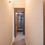 Cosy Apartment On Llanca Street