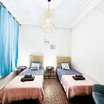Private Rooms By Plaza Catalunya