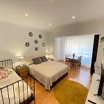 Rooms Mar169