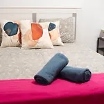 Crisqueen Flat