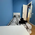 Nice And Comfortable Room For Your Stay In Bcn