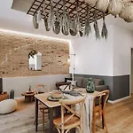 Aroche - 2 Bedrooms In Sant Antoni