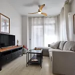 Bbarcelona Modern Eixample Flat