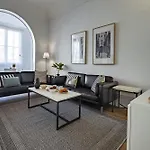 Habitat Apartments Bailen