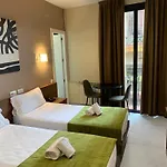 Pension Iznajar Barcelona