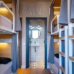 Factory Hostels Barcelona