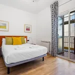 Plaza Espanya Apartment
