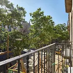 Hostal Parisien