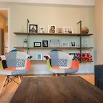 Four Petals Barcelona Boutique Apartments