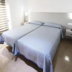Hostal Drassanes