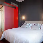 Sealona Beach Lofts Apartments