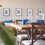 You Stylish Boutique Apartments