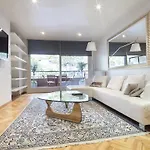 Apartment Barcelona Rentals - Classic Bonanova Apartment