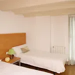 Mh Guell Apartments