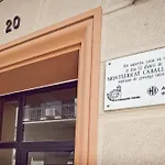 Montserrat Apartment