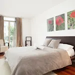 Akira Flats Plaza Catalunya Centric Apartments
