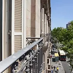 Akira Flats Plaza Catalunya Centric Apartments