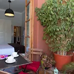 Quadrat D\'Or Luxury Apartment