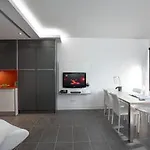 Cosmo Apartments Sants