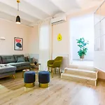 Friendly Rentals Rocafort Eixample