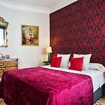 Apartamentos Arago 345