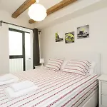 Apartments Sfamilia Barcelona