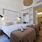 ClassBedroom Port Ramblas