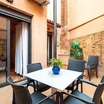 SAGRADA FAMILIA FULLY EQUIPPED 2 BED 2 BATHROOM SPACIOUS OASIS APARTMENT with LARGE TERRACE REF MRHAC