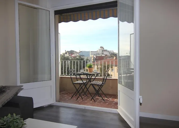Felip II -Spacious And Quiet Apartment