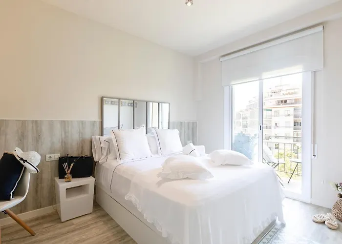 Chic Gran Via Apartment