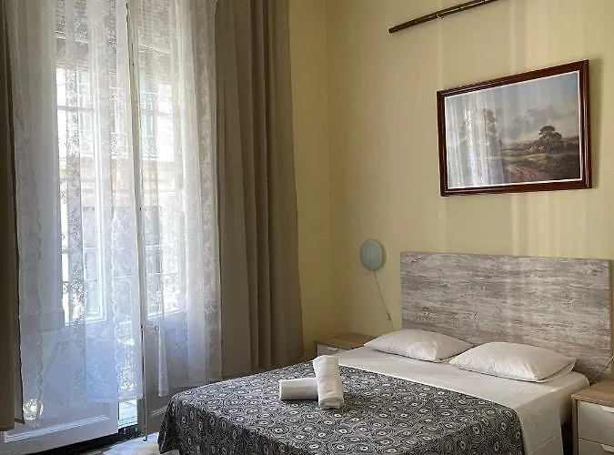 Mariarooms Hostel