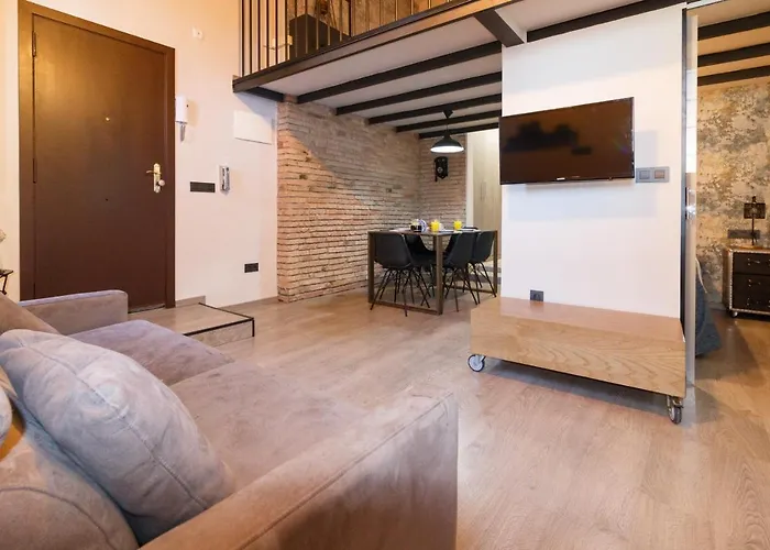 Duplex In Poblenou, Near The Beach And Perfect For Vacations
