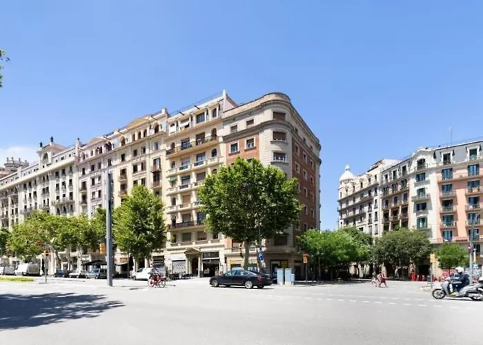 Lovely Apartment In Plaza Espana - Fira Montjuic