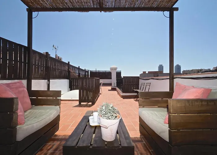 Sunny Rooftop Apartment