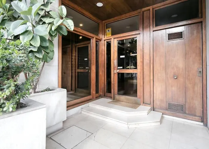 Canela Homes Barcelona Park Gueell